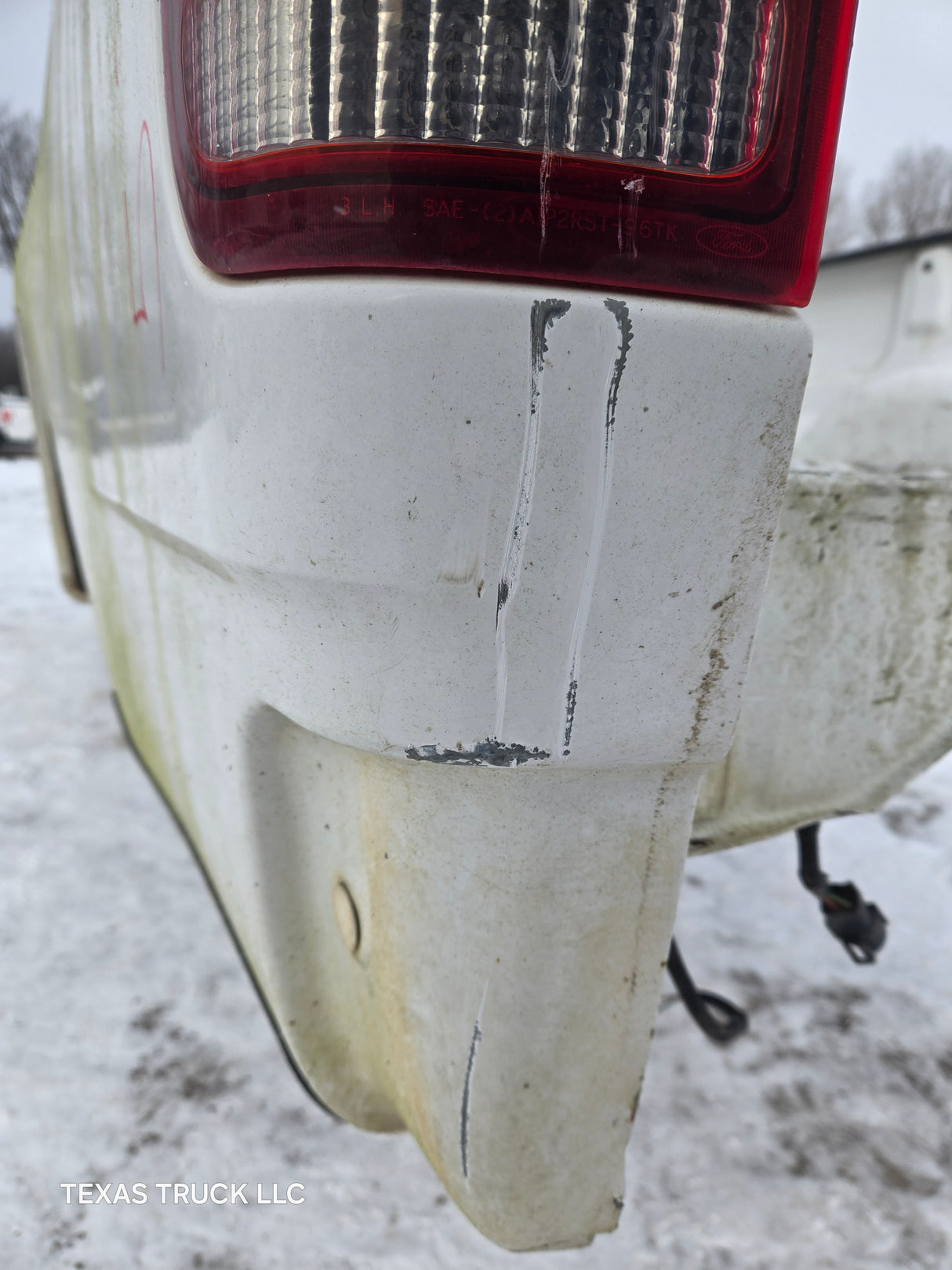 1997-2003 Ford F150 8' Long Bed - White