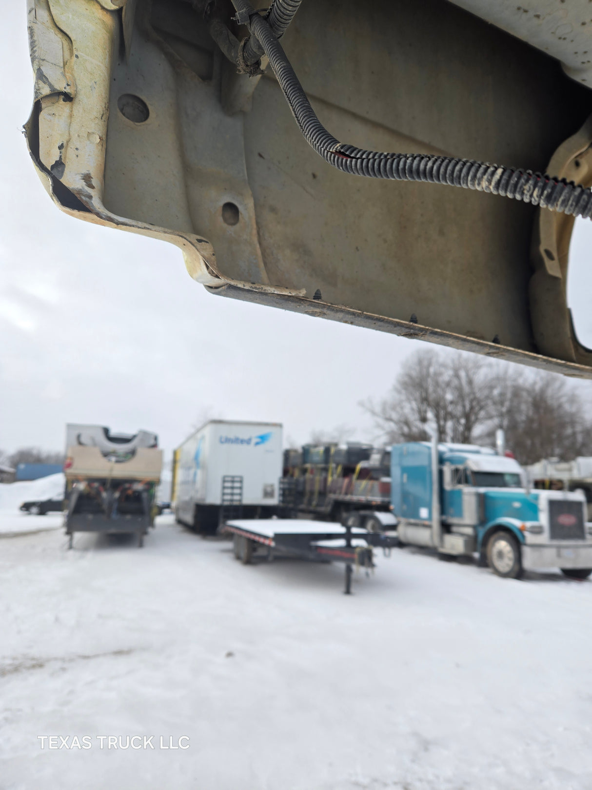 1997-2003 Ford F150 8' Long Bed - White