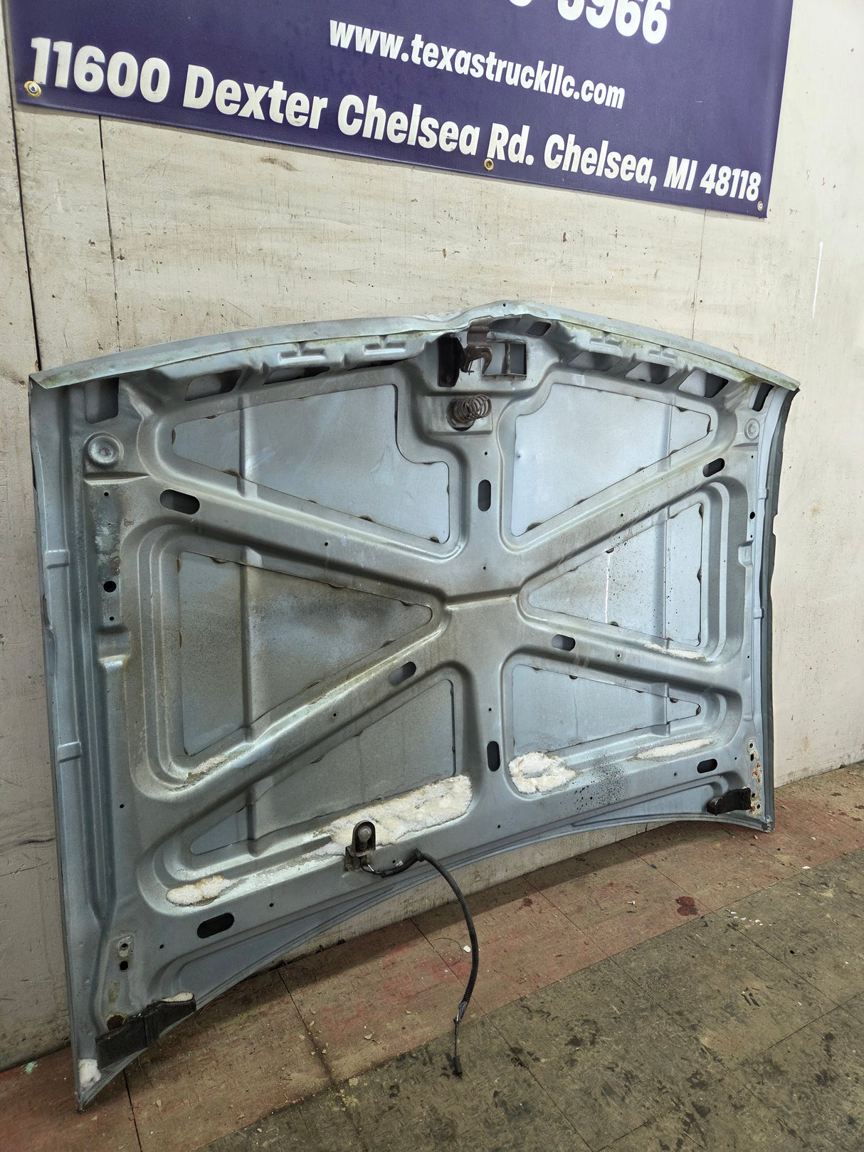 1988-1998 Chevrolet / GMC 1500 2500 3500 Hood