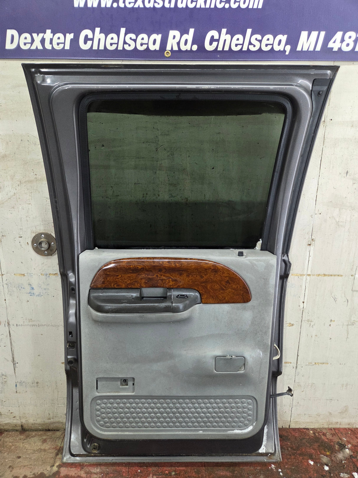 1999-2016 Ford Super Duty Driver Rear Door LH Crew Cab F250 F350 F450 F550