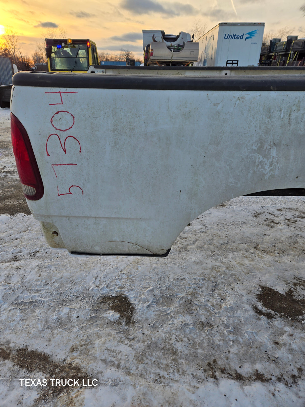 1997-2003 Ford F150 8' Long Bed - White