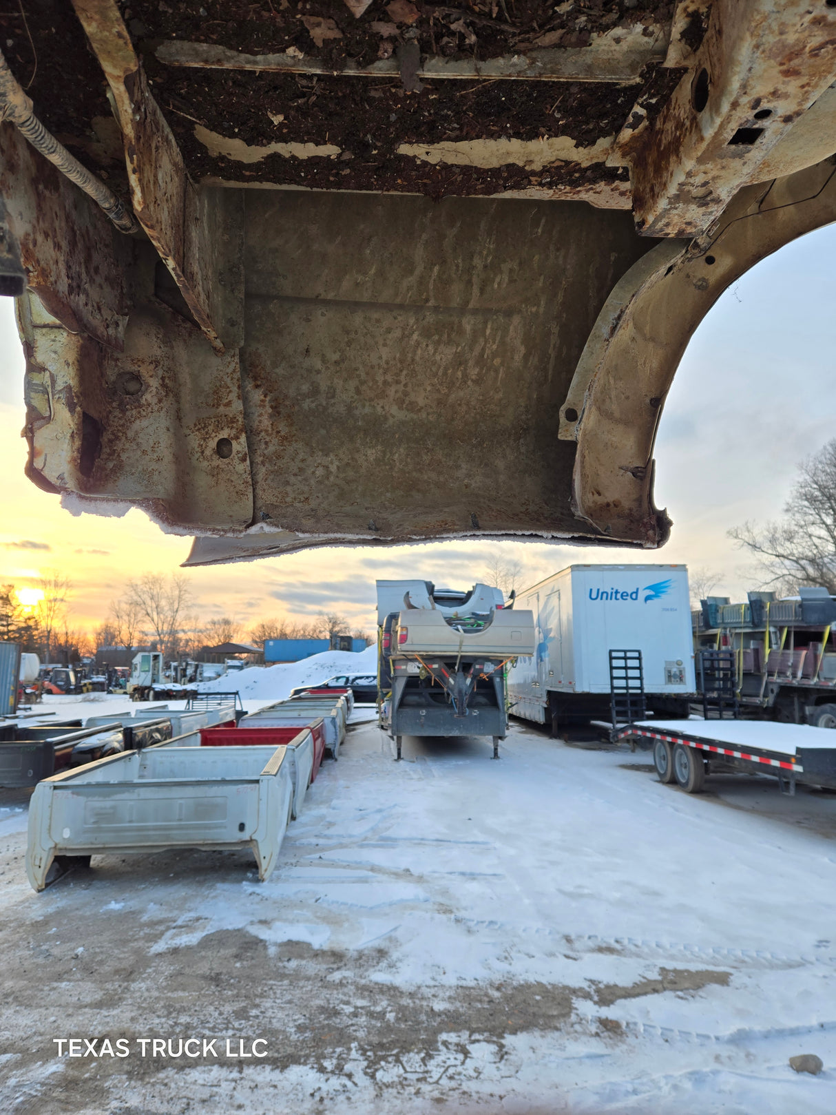 1997-2003 Ford F150 8' Long Bed - White