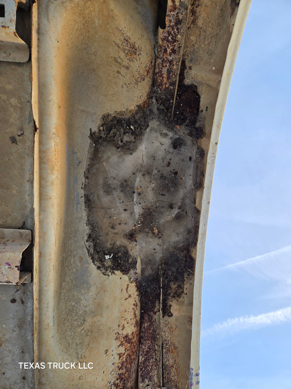 1997-2003 Ford F150 8' Long Bed - White