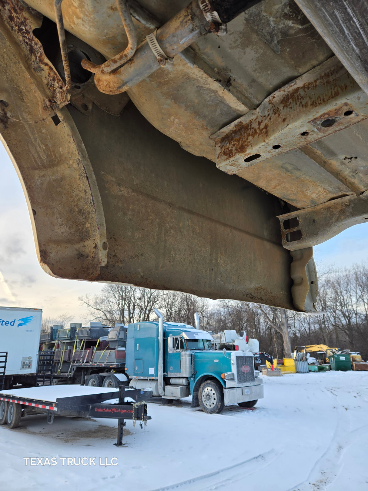 1997-2003 Ford F150 8' Long Bed - White