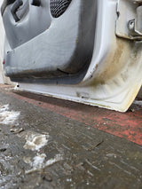 1999-2006 Chevrolet Silverado / GMC Sierra 1500 2500 3500 HD Front Driver Side Door LH