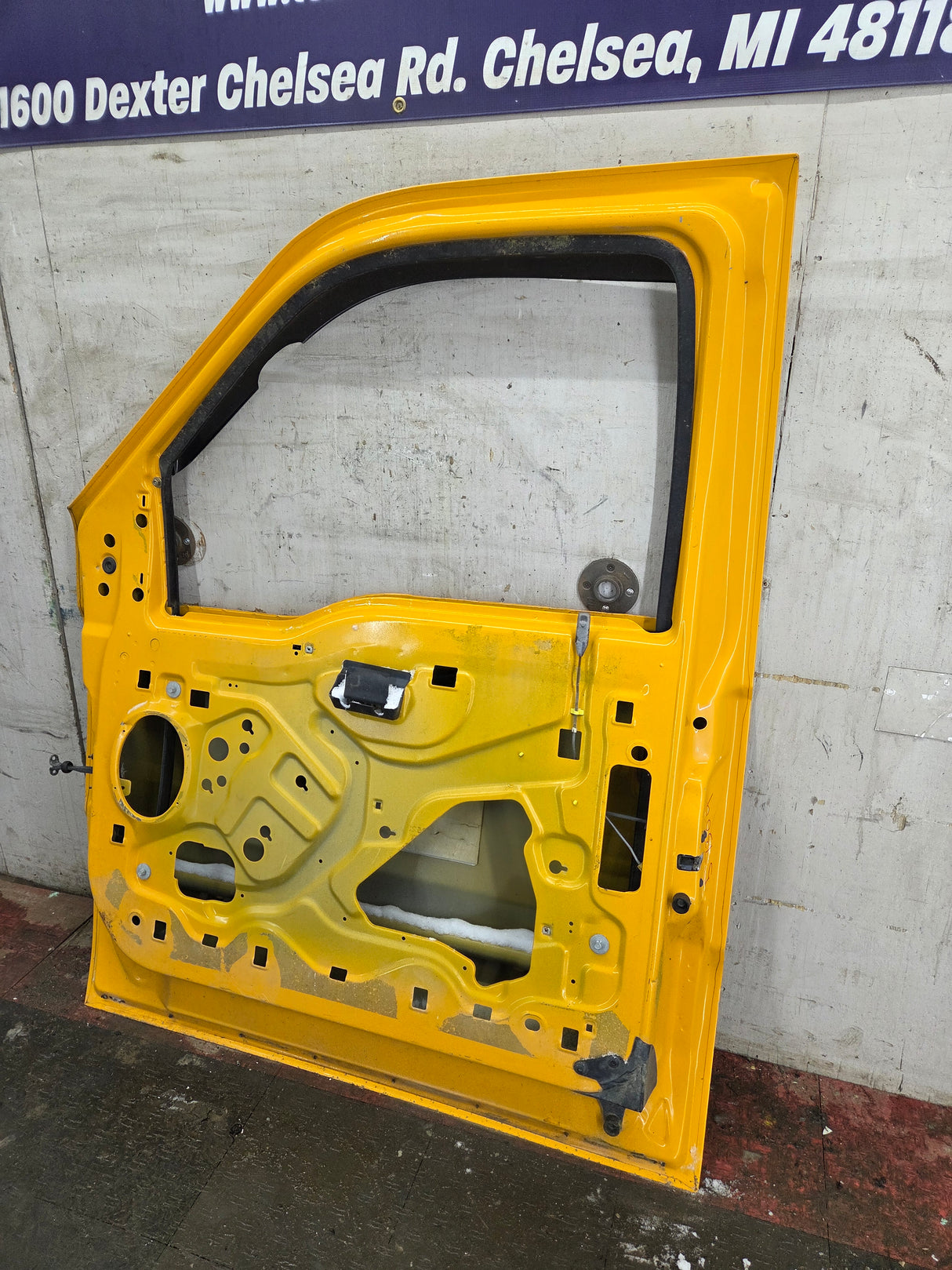 1999-2011 Ford Super Duty / Excursion Front Passenger RH Door F250 F350 F450 F550