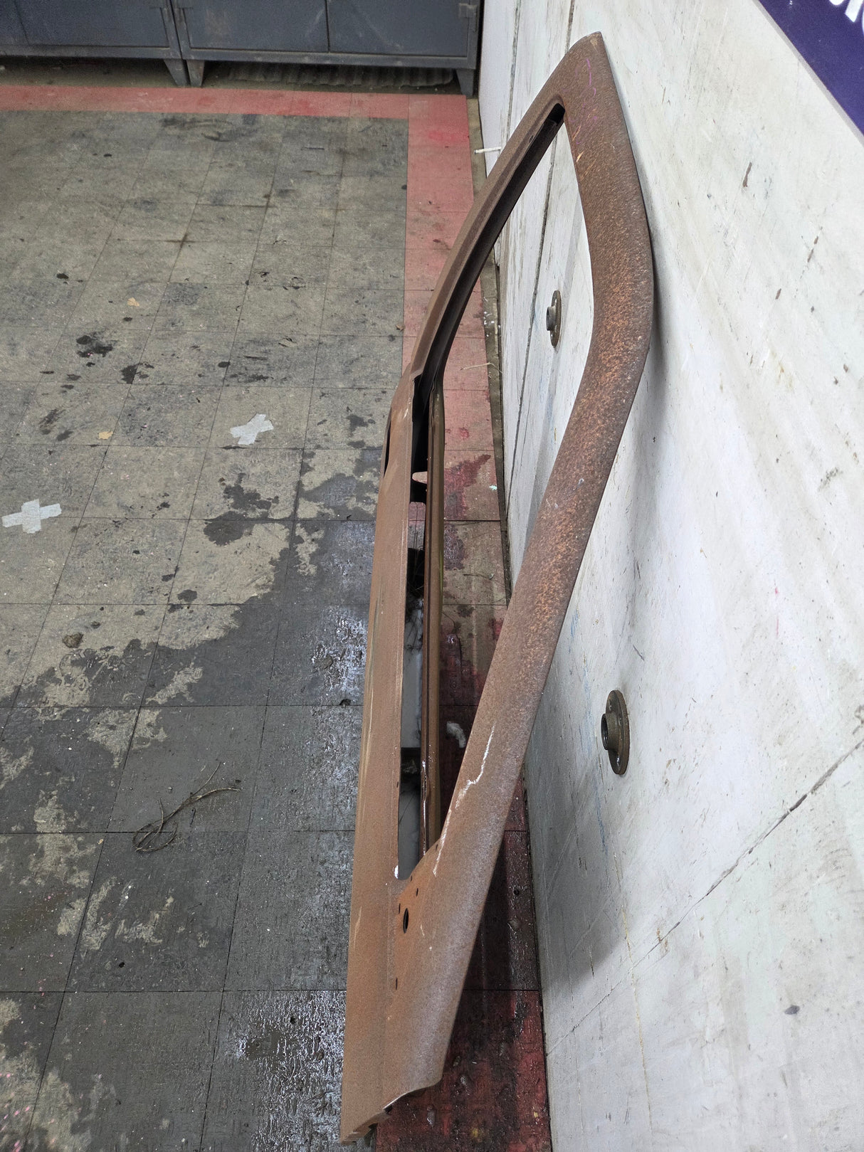 1988-2000 Chevrolet Silverado Suburban GMC Sierra RH Front Passenger Door