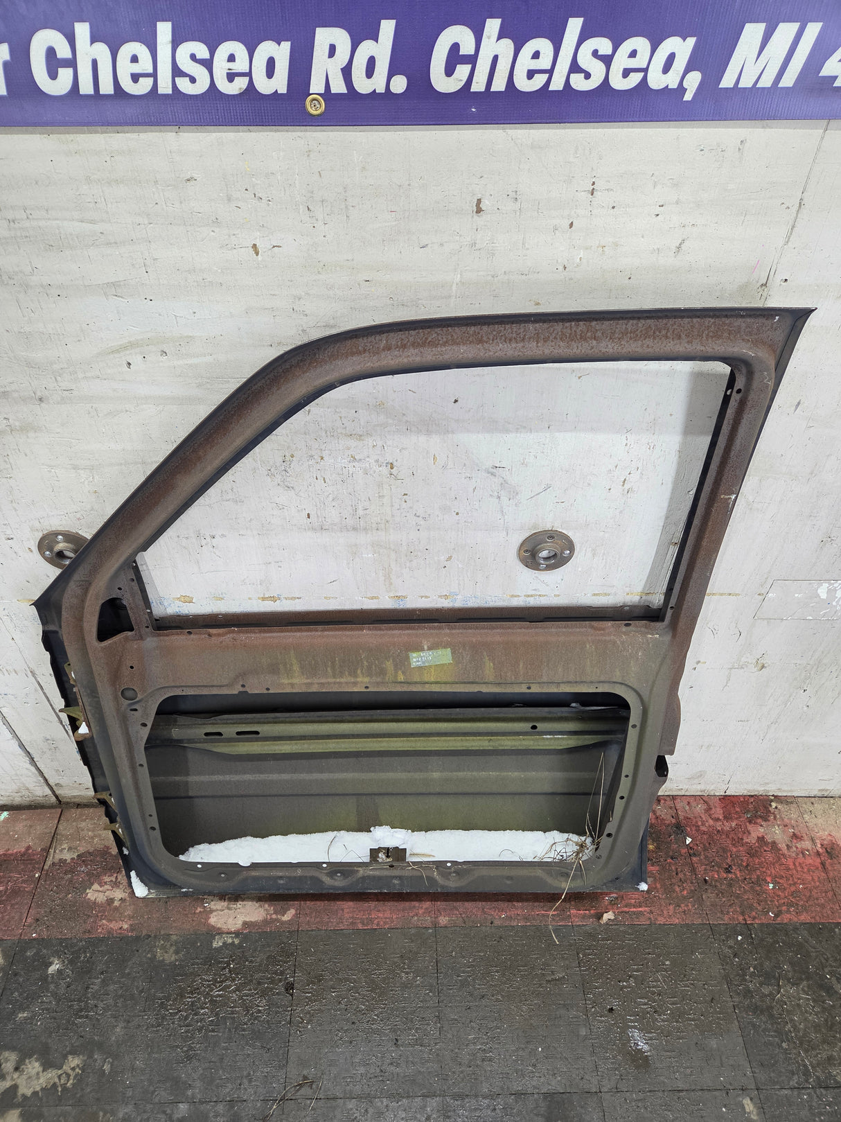 1988-2000 Chevrolet Silverado Suburban GMC Sierra RH Front Passenger Door