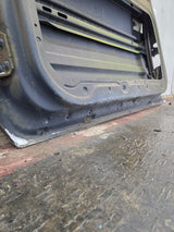 1988-2000 Chevrolet Silverado Suburban GMC Sierra RH Front Passenger Door