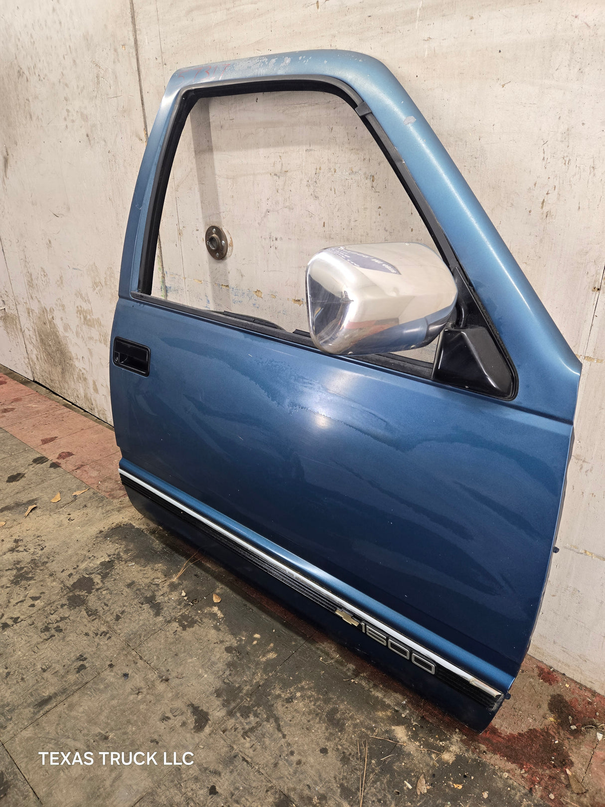 1988-2000 Chevrolet Silverado Suburban GMC Sierra RH Front Passenger Door - Blue