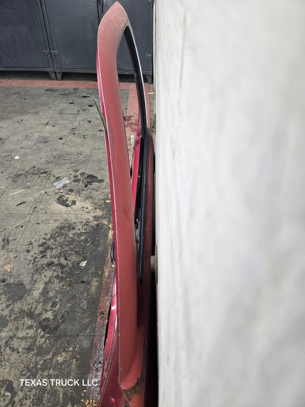 1994-2002 Dodge Ram 2nd Gen LH Driver Side Front Door Regular Cab / 2 Door Ext Cab 1500 2500 3500 ROUND CORNER