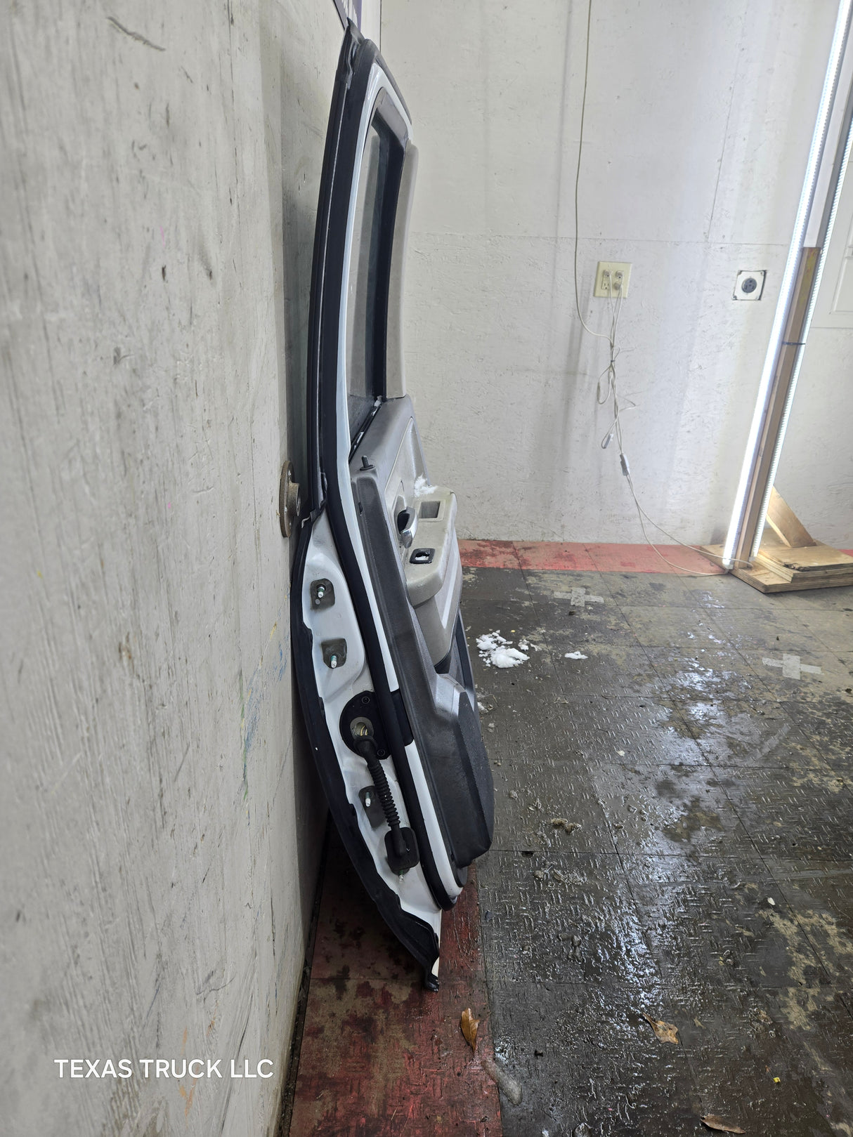 2009-2018 Dodge Ram 4th Gen Passenger Side Rear Quad Cab Door 1500 2500 3500 4500 5500 - White