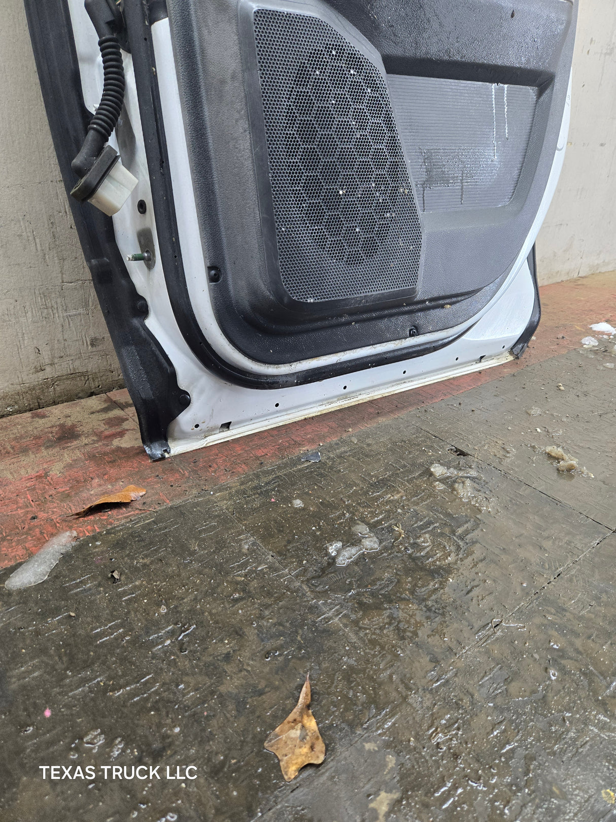 2009-2018 Dodge Ram 4th Gen Passenger Side Rear Quad Cab Door 1500 2500 3500 4500 5500 - White