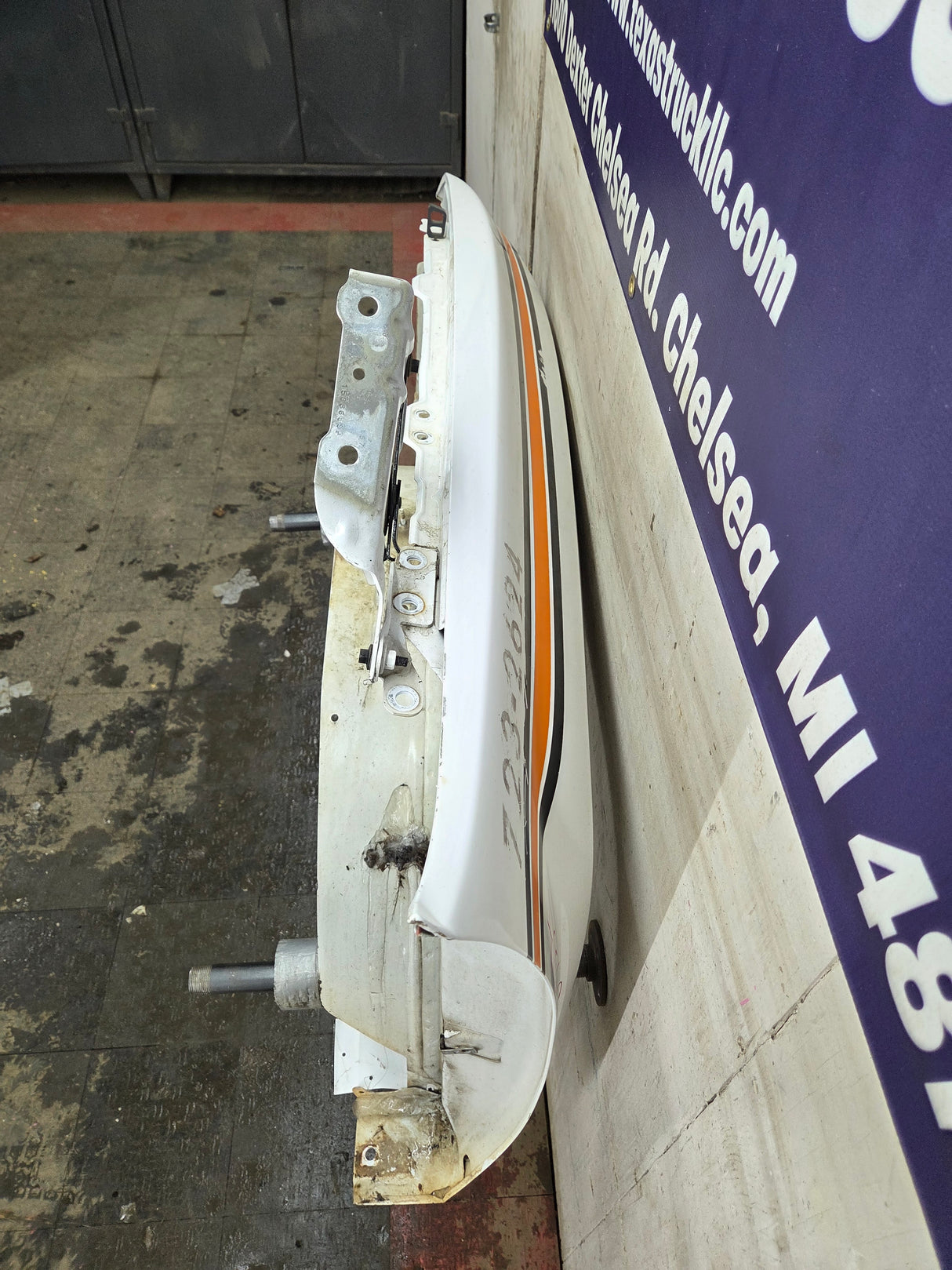 2007-2013 Chevrolet Silverado Passenger Side Front RH Fender 1500 2500 3500 HD