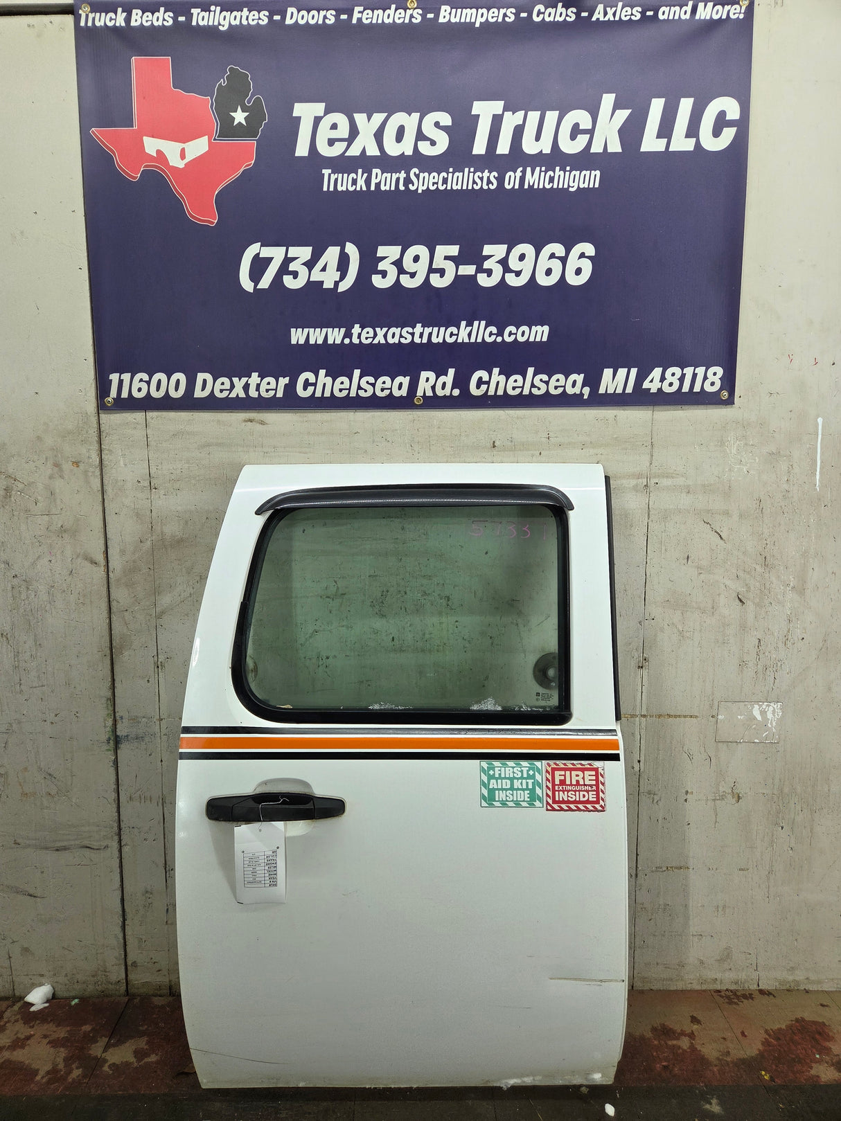 2007-2013 Chevrolet Silverado / GMC Sierra 1500 2500 3500 HD Crew Cab RH Passenger Rear Door