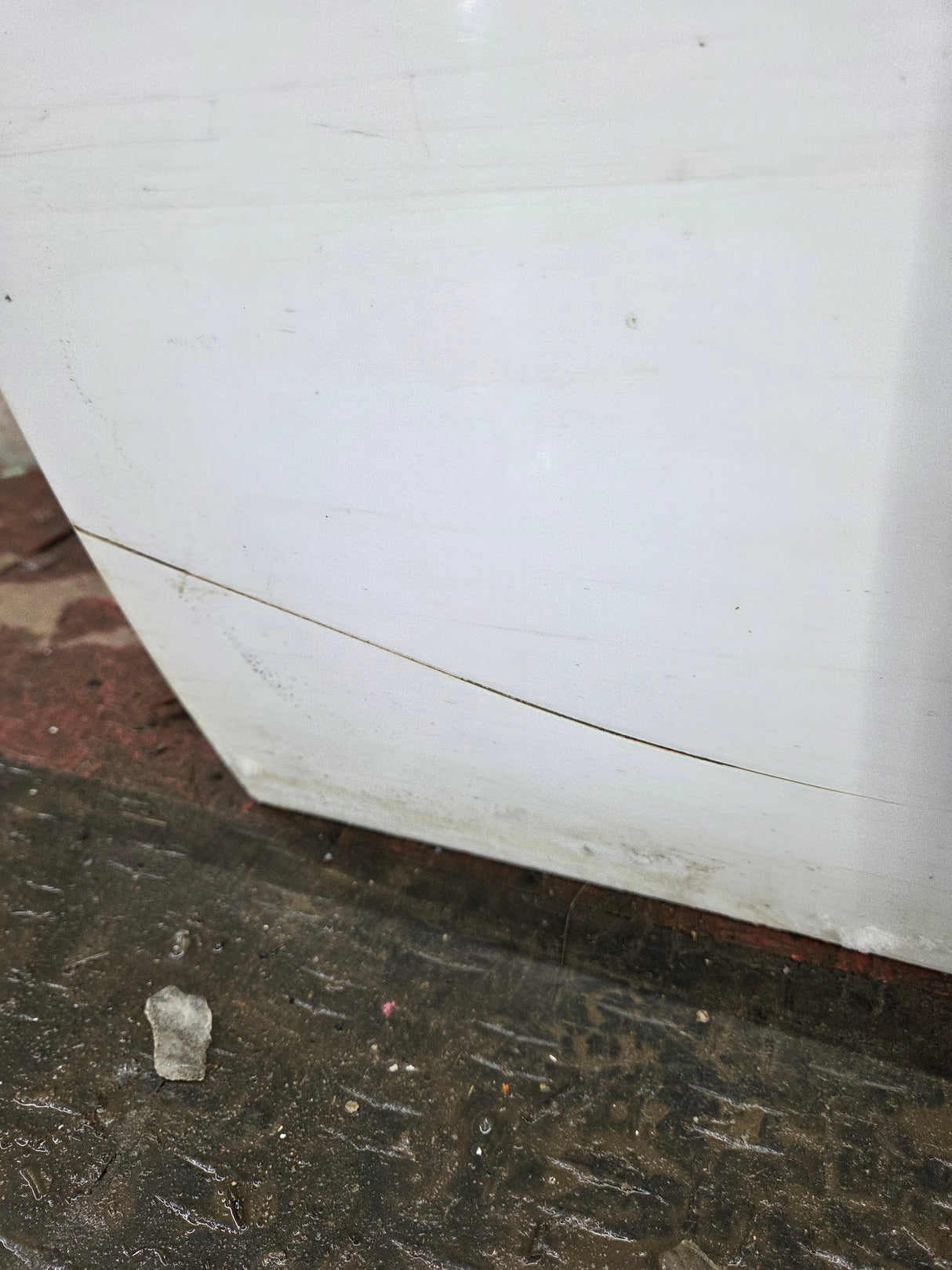 2007-2013 Chevrolet Silverado / GMC Sierra 1500 2500 3500 HD Crew Cab RH Passenger Rear Door