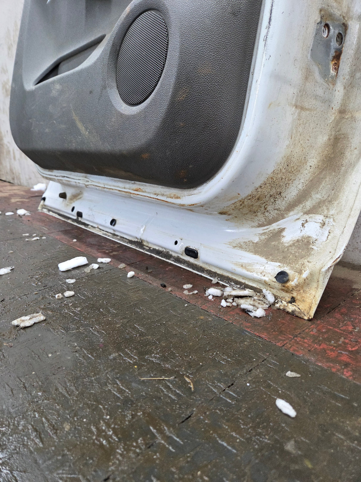 2007-2013 Chevrolet Silverado / GMC Sierra 1500 2500 3500 HD Crew Cab LH Driver Side Rear Door