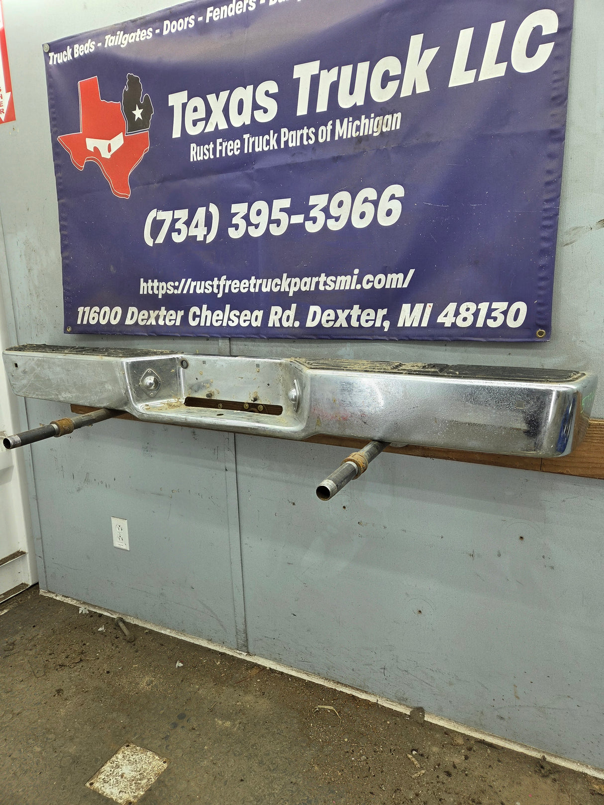 1987-1996 Dodge Dakota Chrome Step Rear Bumper