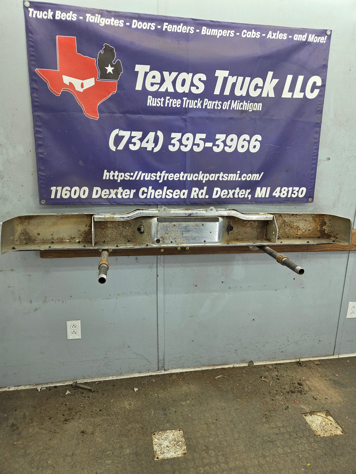 1987-1996 Dodge Dakota Chrome Step Rear Bumper