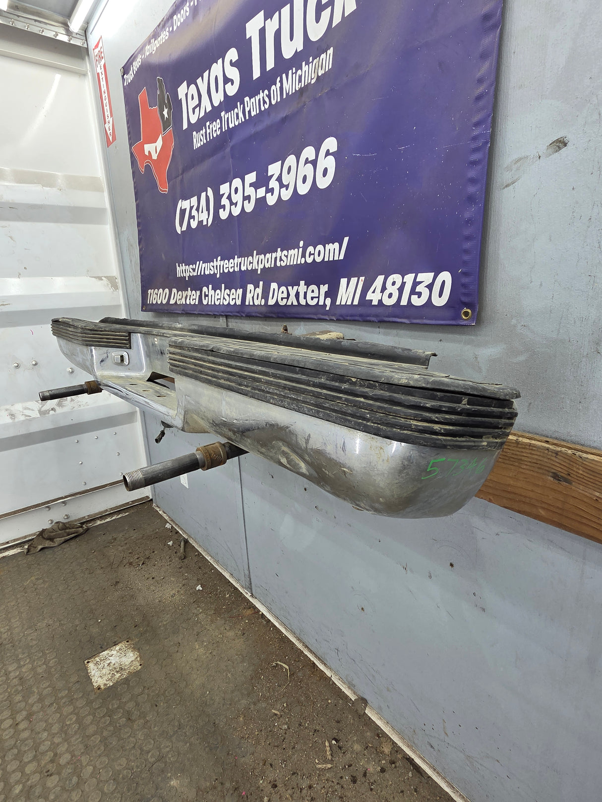 1988-1998 Chevrolet / GMC 1500 2500 3500 Rear Bumper