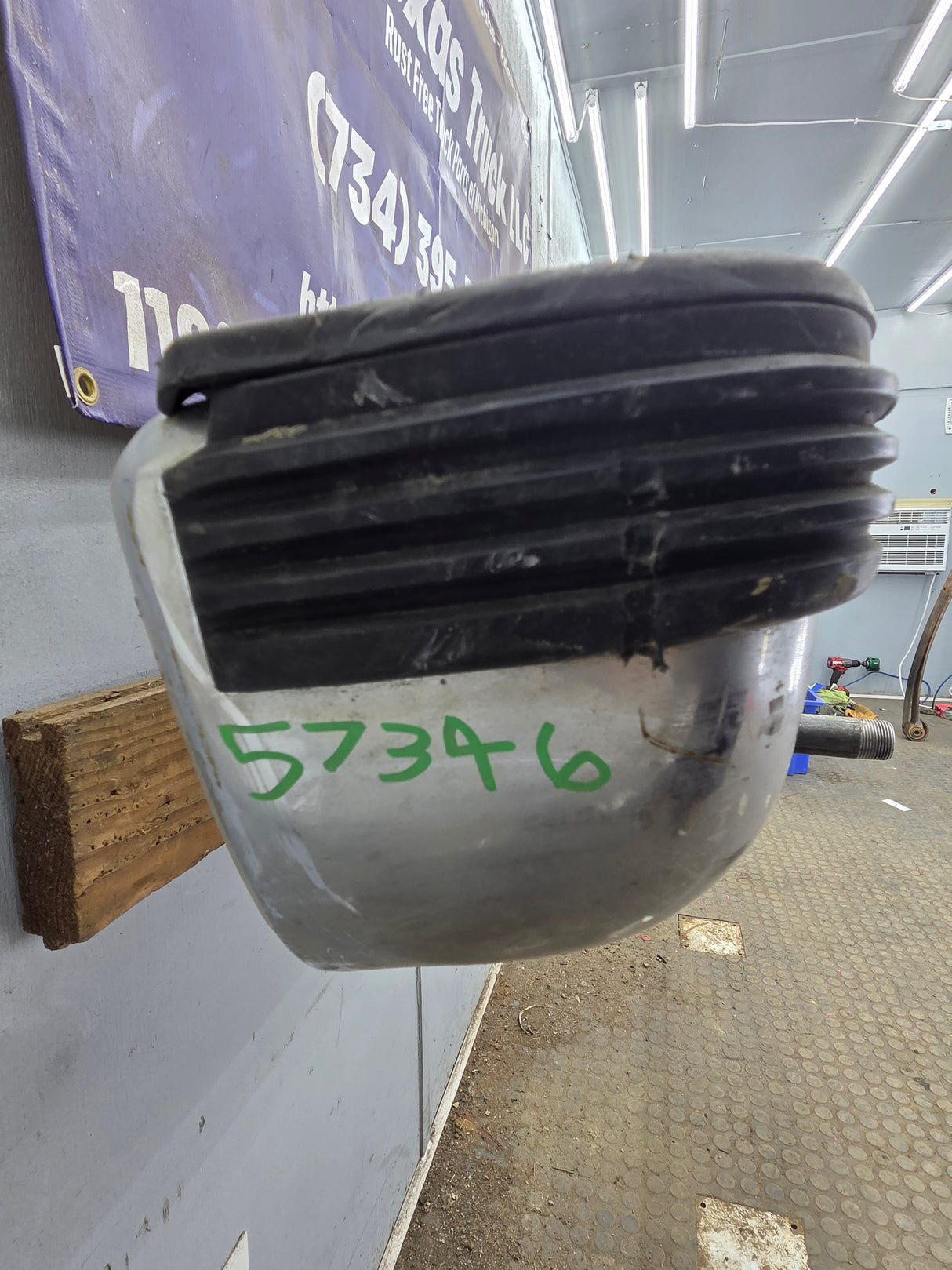 1988-1998 Chevrolet / GMC 1500 2500 3500 Rear Bumper