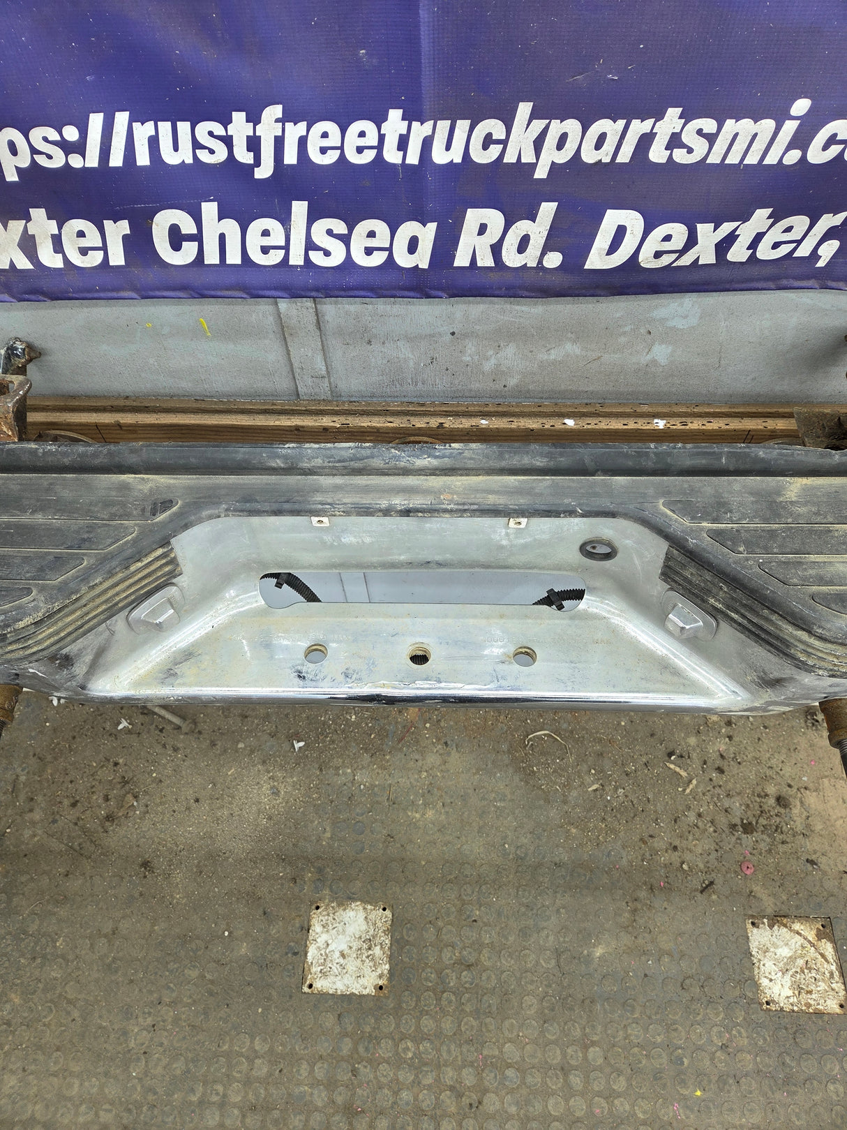 1988-1998 Chevrolet / GMC 1500 2500 3500 Rear Bumper