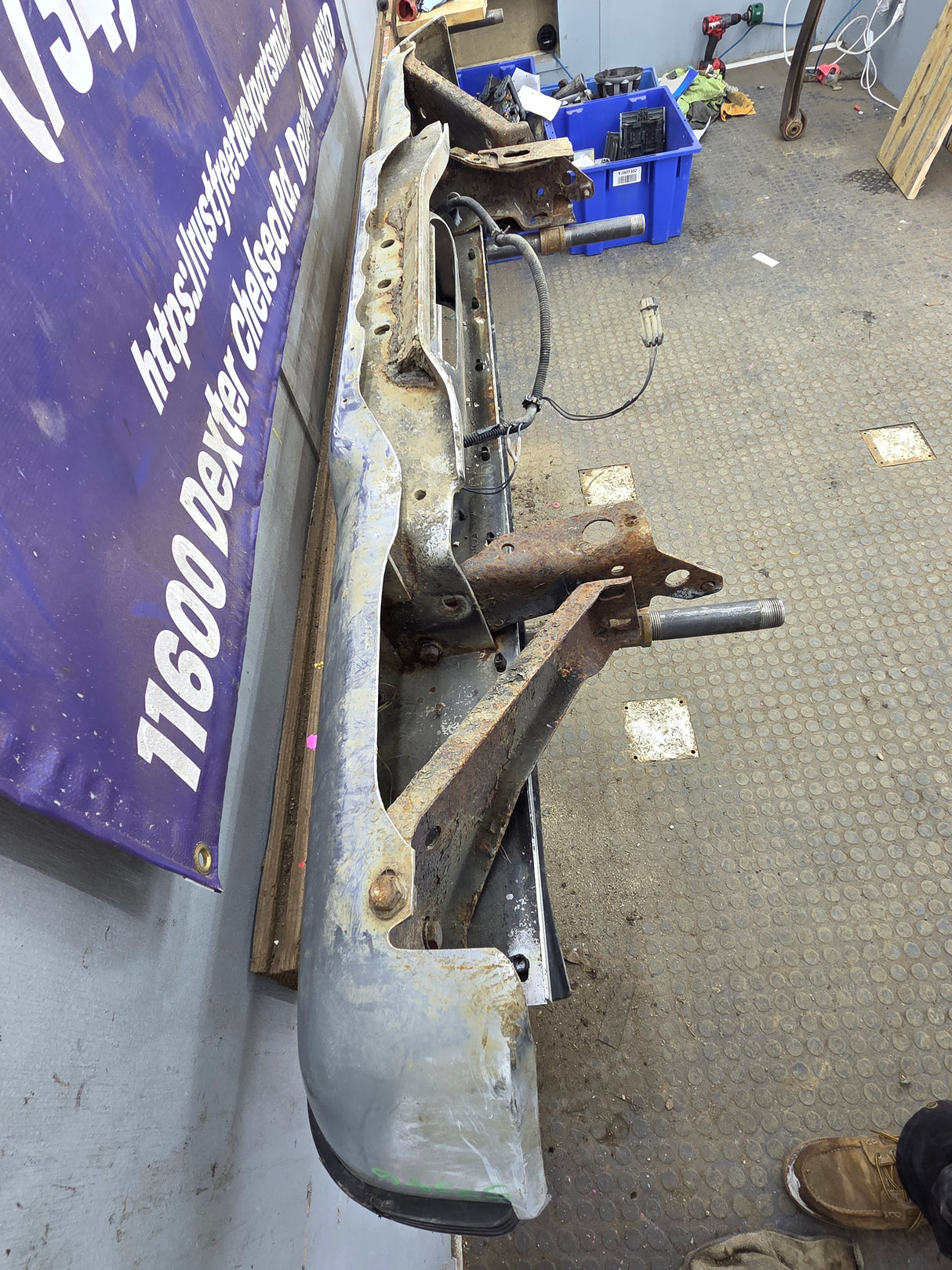 1988-1998 Chevrolet / GMC 1500 2500 3500 Rear Bumper