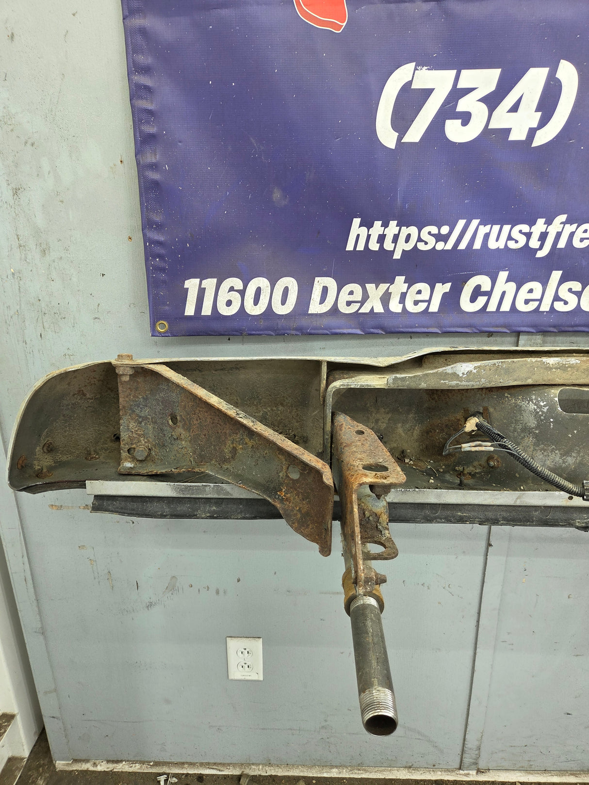 1988-1998 Chevrolet / GMC 1500 2500 3500 Rear Bumper