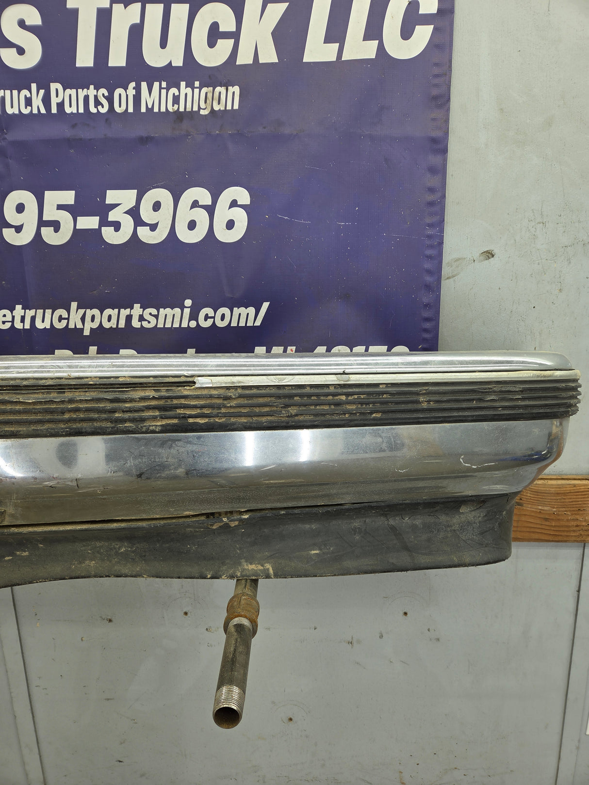 1988-1998 Chevrolet / GMC 1500 2500 3500 Front Bumper