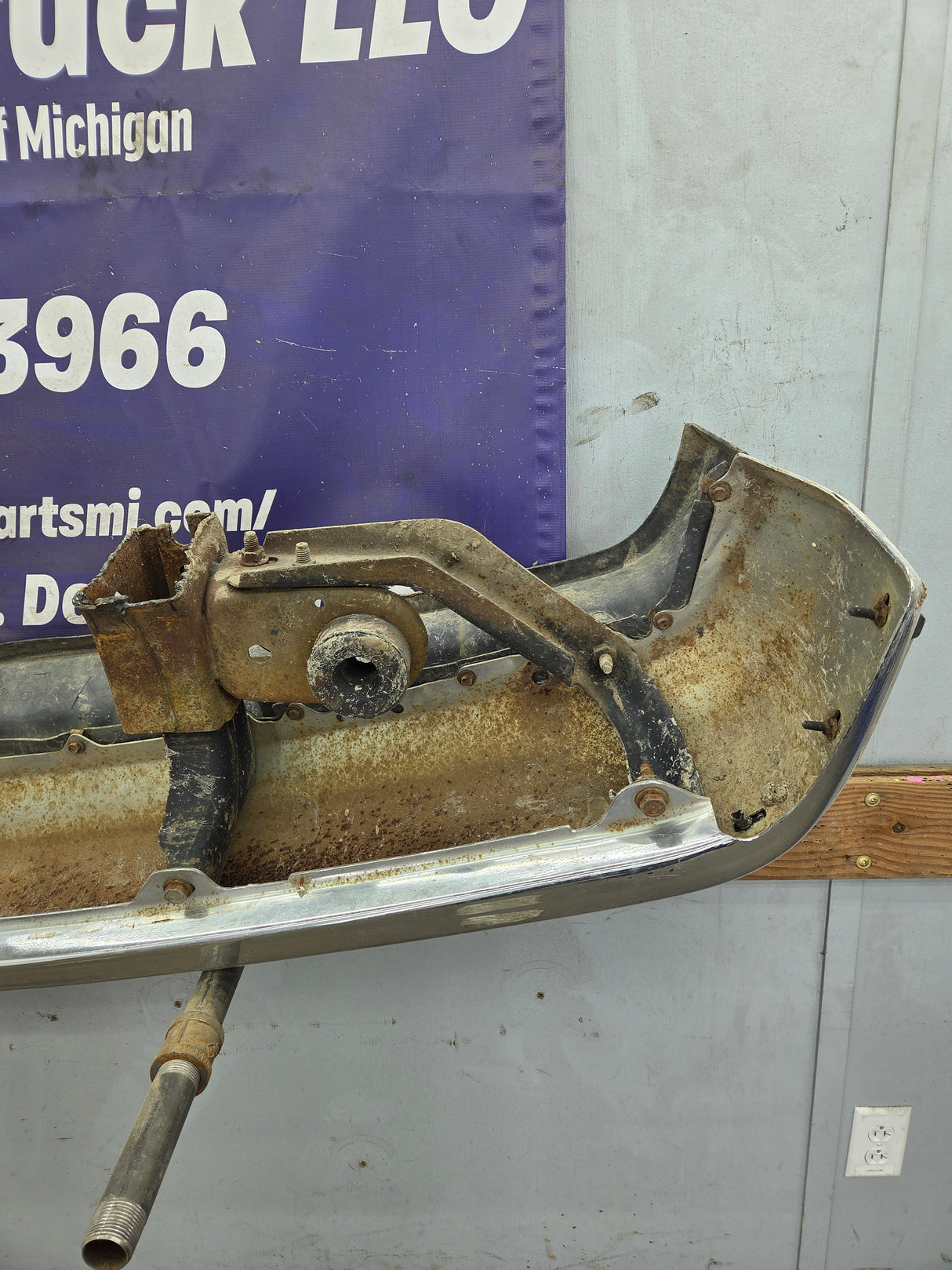 1988-1998 Chevrolet / GMC 1500 2500 3500 Front Bumper