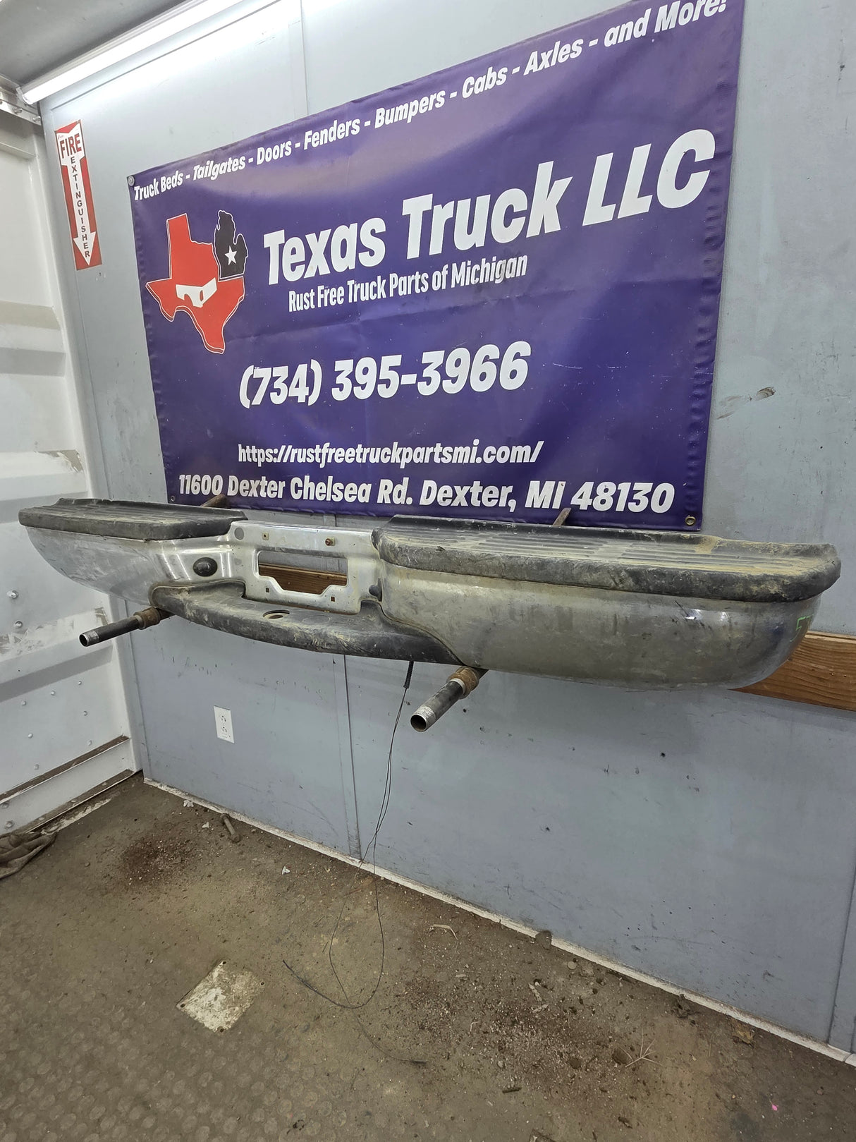1999-2007 Ford Super Duty F250 F350 F450 F550 Rear Bumper