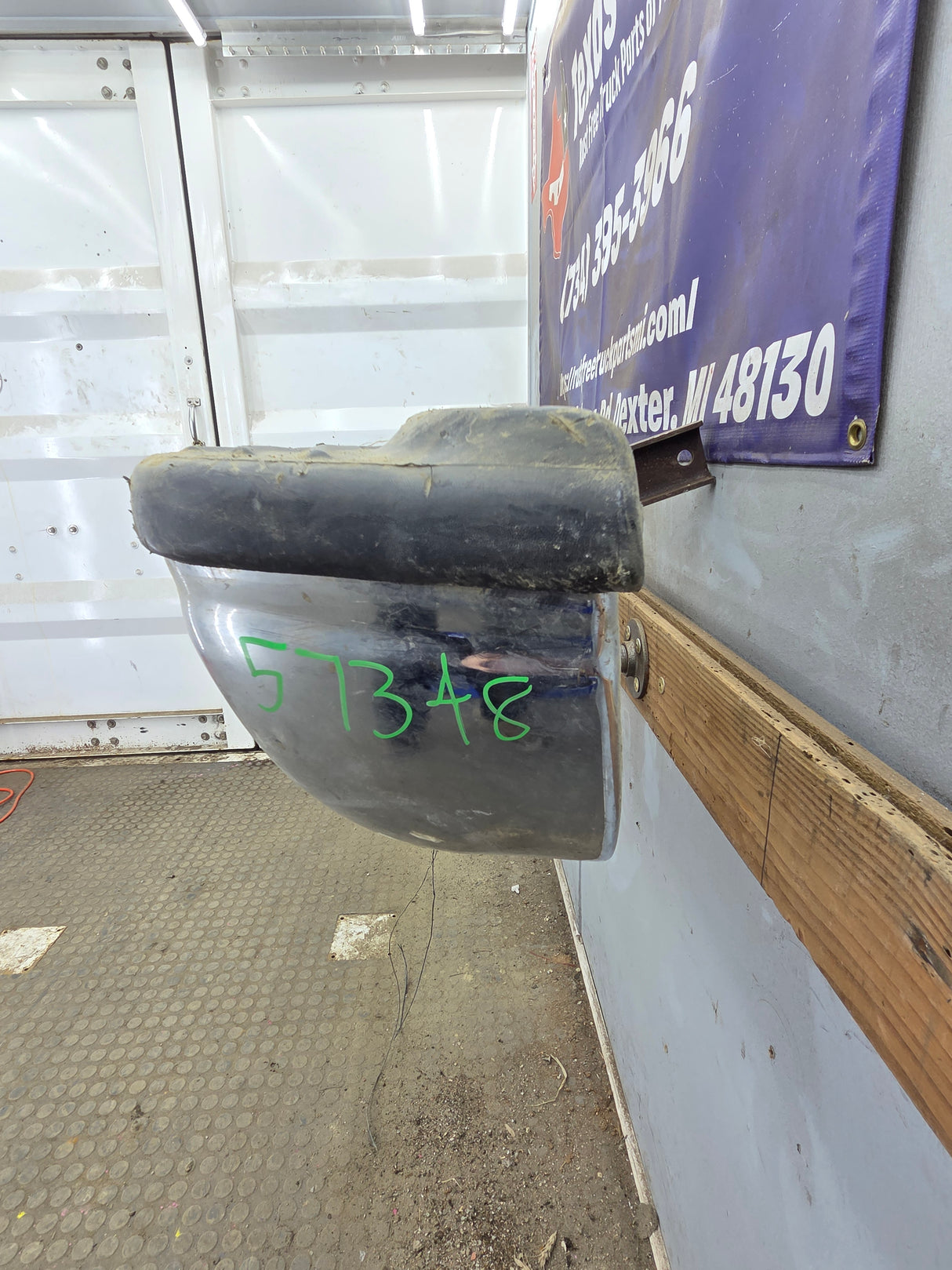 1999-2007 Ford Super Duty F250 F350 F450 F550 Rear Bumper