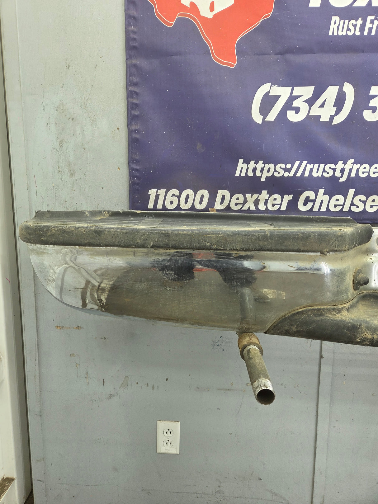 1999-2007 Ford Super Duty F250 F350 F450 F550 Rear Bumper
