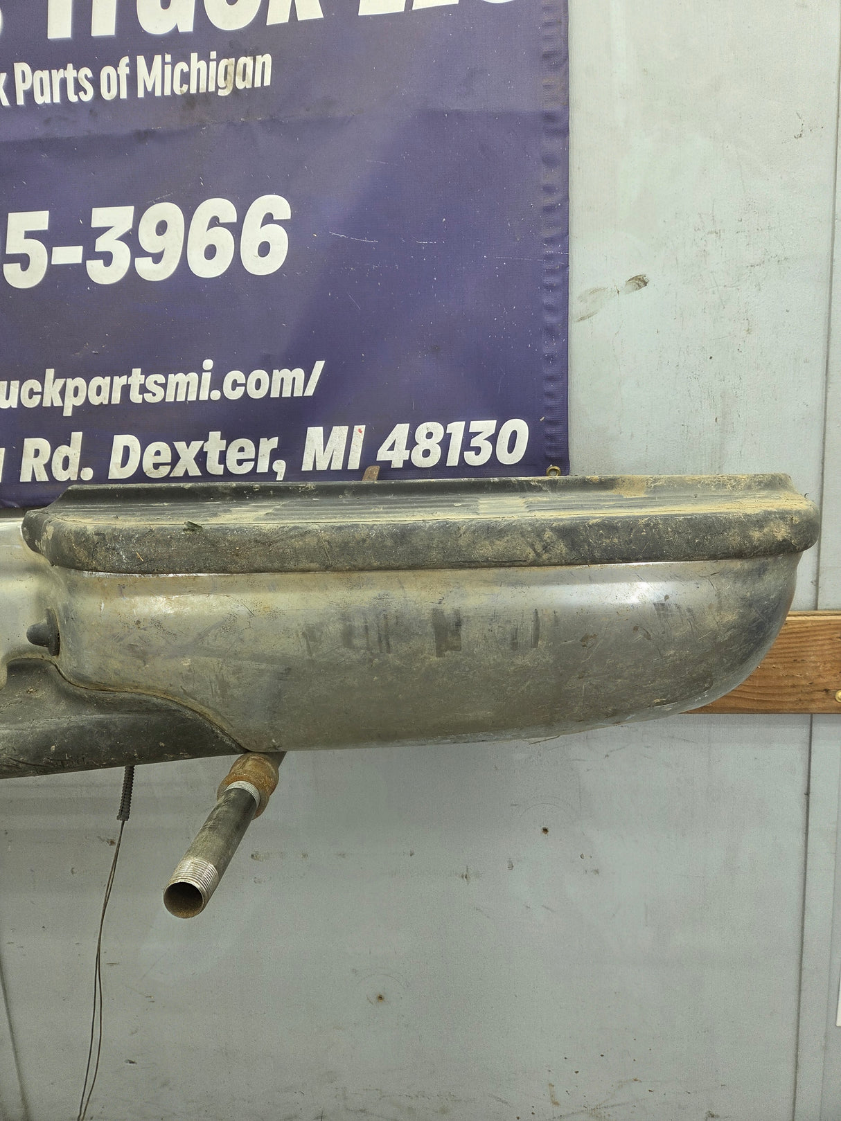 1999-2007 Ford Super Duty F250 F350 F450 F550 Rear Bumper