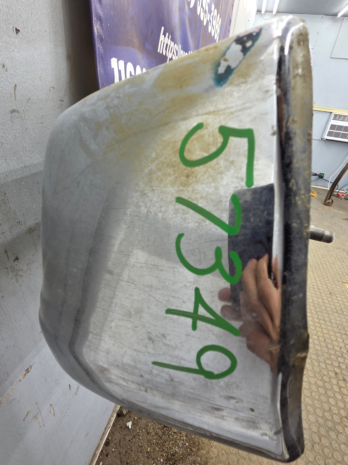 1983-1991 Chevrolet Silverado / GMC Sierra Square Body Front Bumper W/O Impact Strip