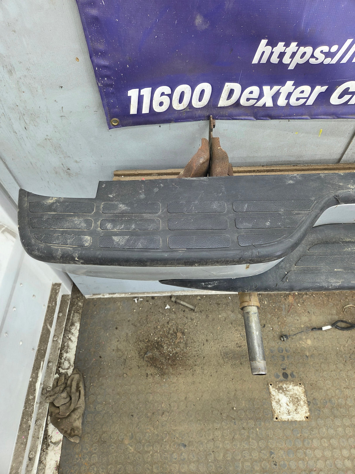 1999-2007 Chevrolet Silverado / GMC Sierra 1500 Rear Bumper