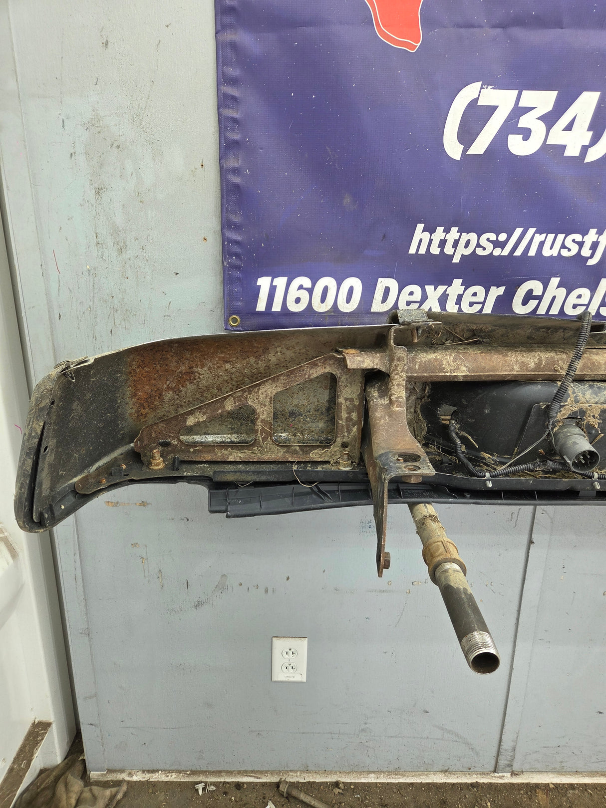 2007-2010 Chevrolet Silverado / GMC Sierra 1500 Rear Bumper