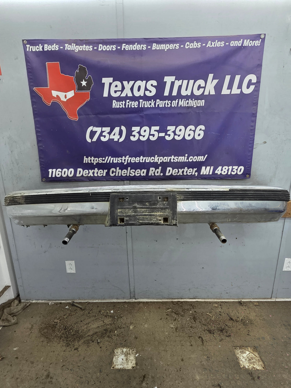 1988-1998 Chevrolet / GMC 1500 2500 3500 Front Bumper