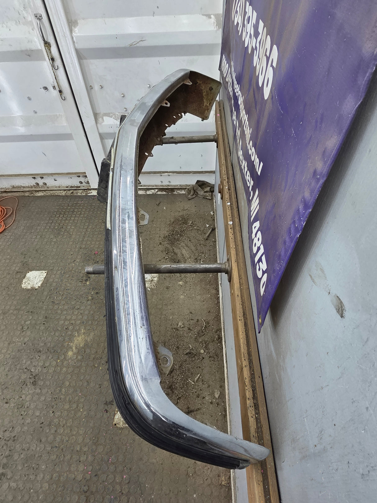 1988-1998 Chevrolet / GMC 1500 2500 3500 Front Bumper