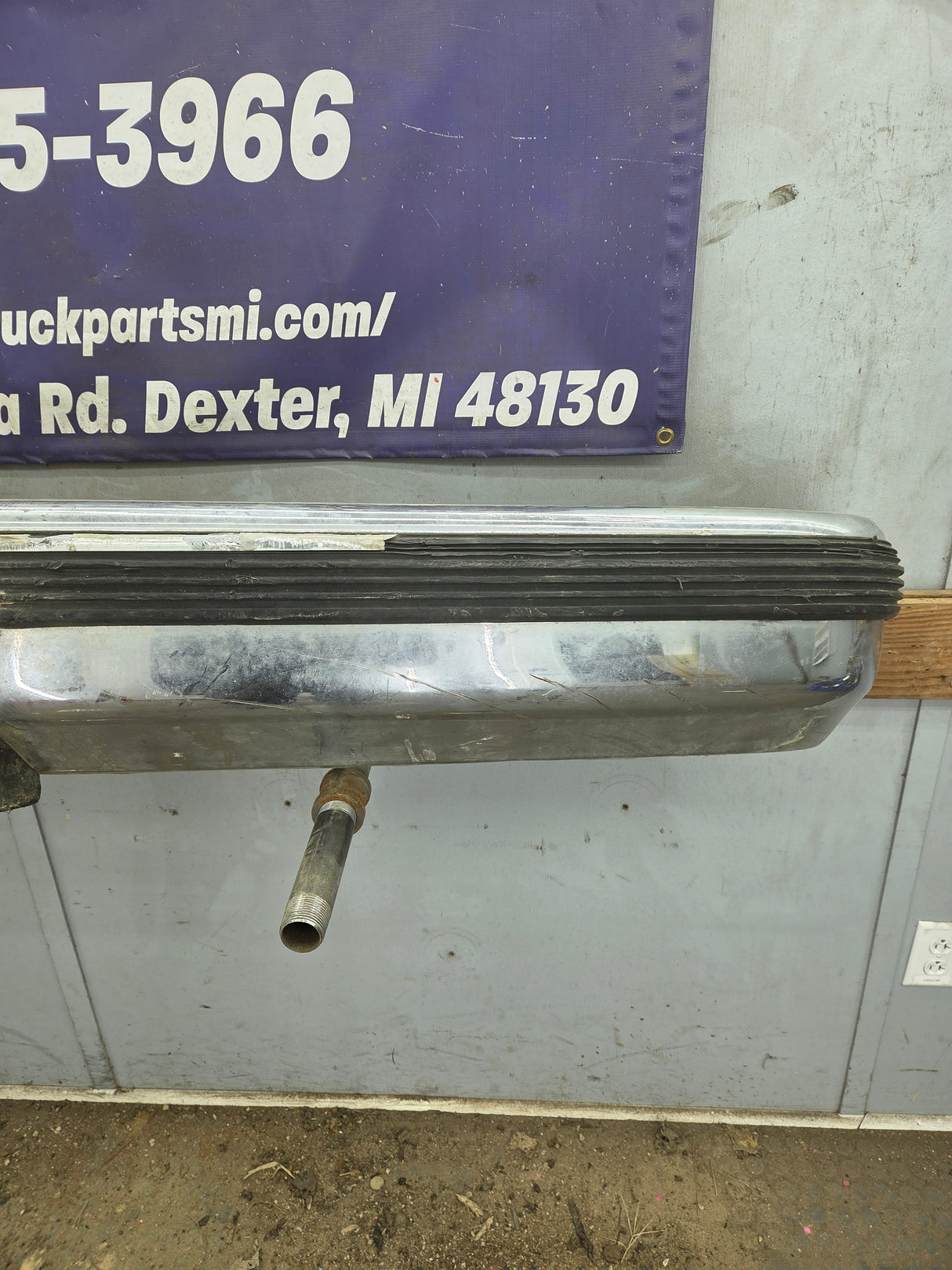 1988-1998 Chevrolet / GMC 1500 2500 3500 Front Bumper