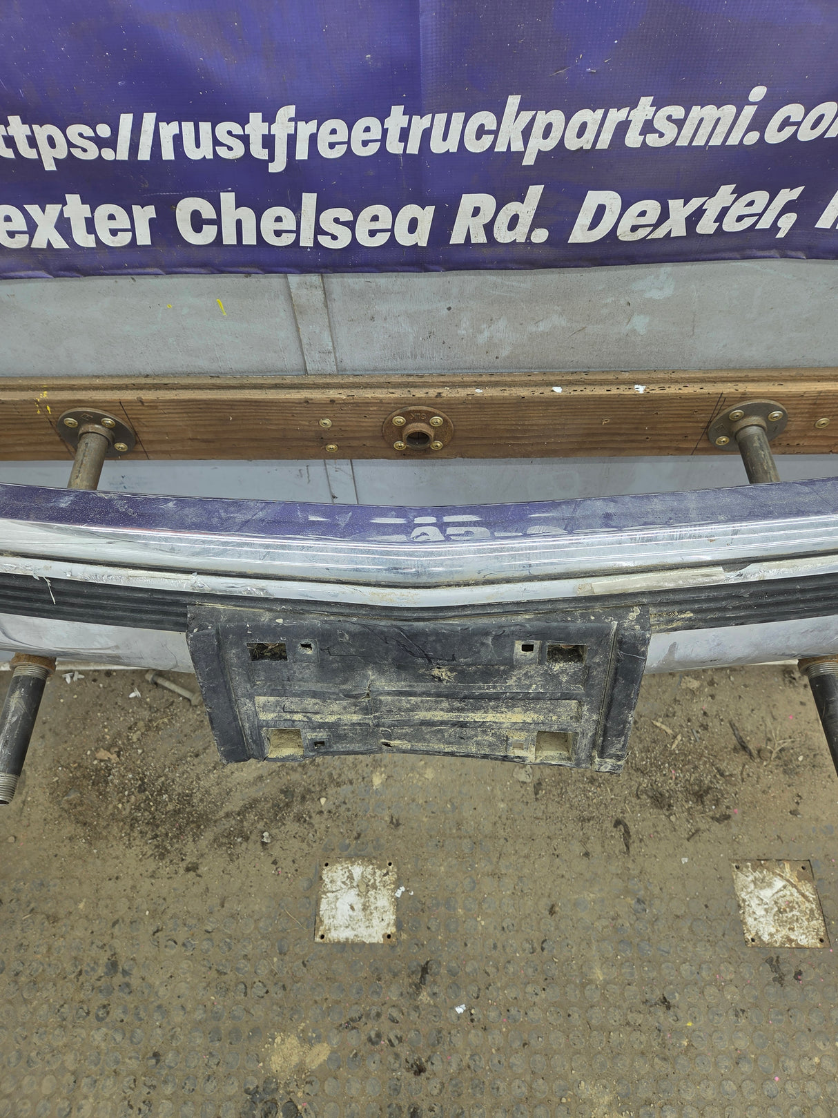 1988-1998 Chevrolet / GMC 1500 2500 3500 Front Bumper