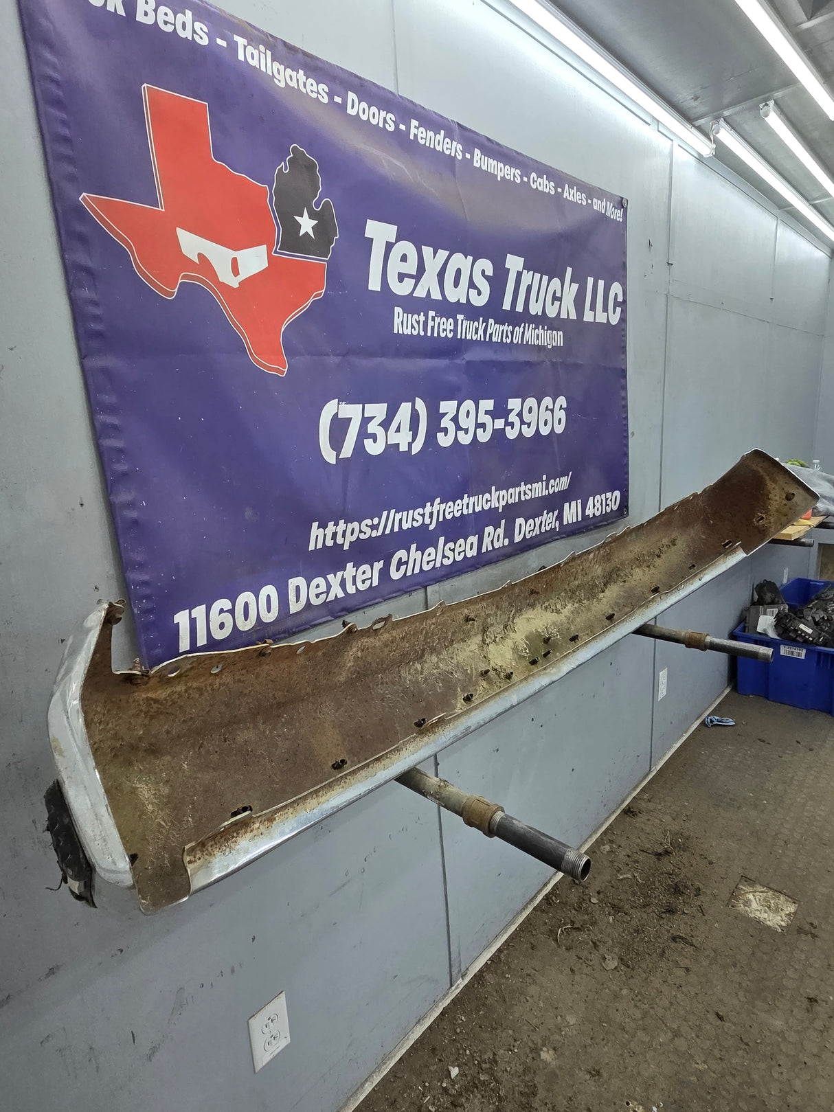 1988-1998 Chevrolet / GMC 1500 2500 3500 Front Bumper