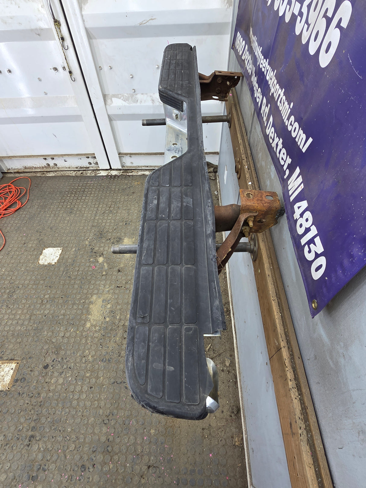 1988-1998 Chevrolet / GMC 1500 2500 3500 Rear Bumper