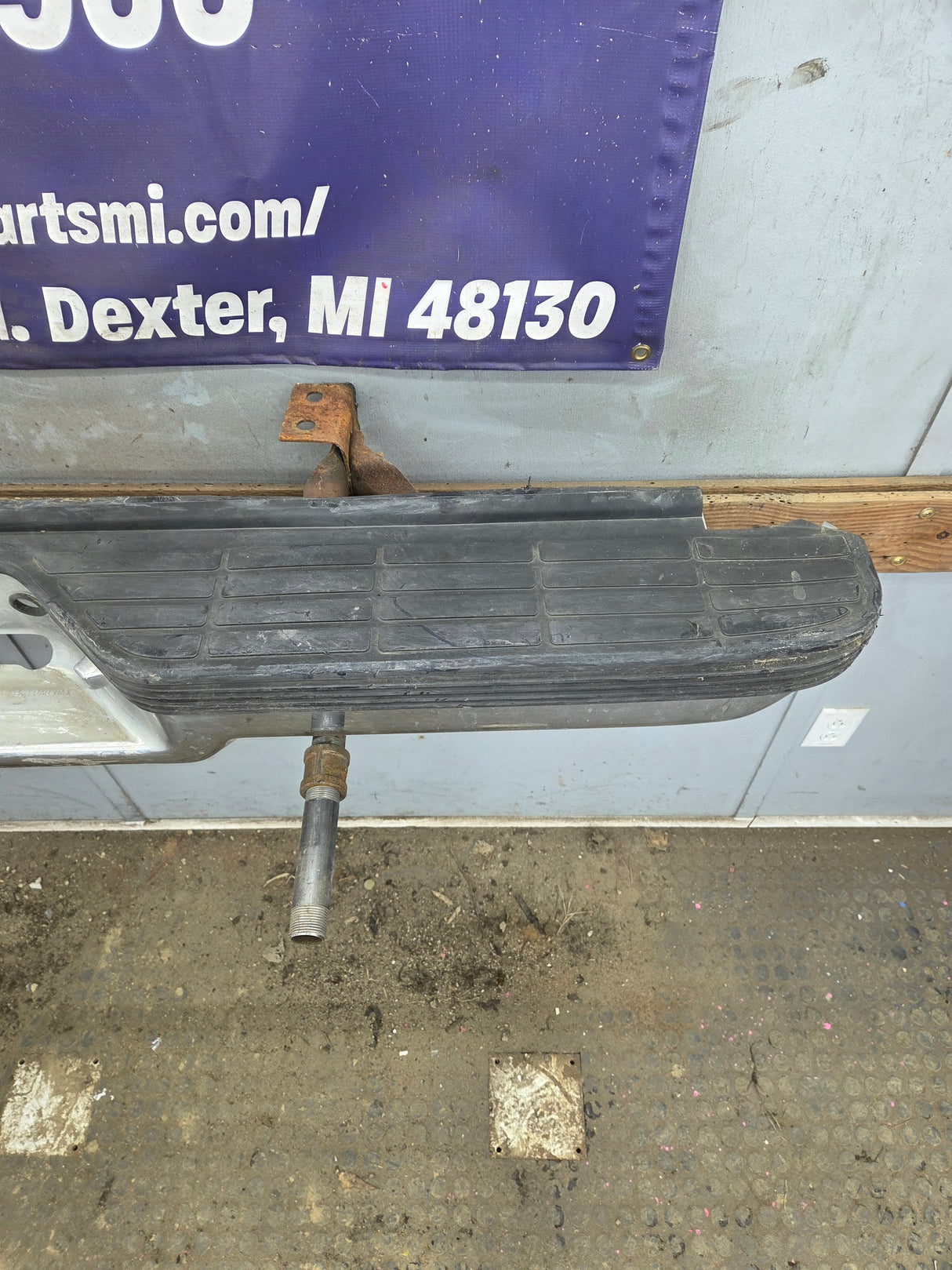 1988-1998 Chevrolet / GMC 1500 2500 3500 Rear Bumper