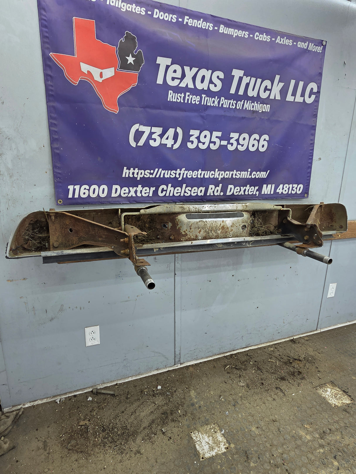1988-1998 Chevrolet / GMC 1500 2500 3500 Rear Bumper