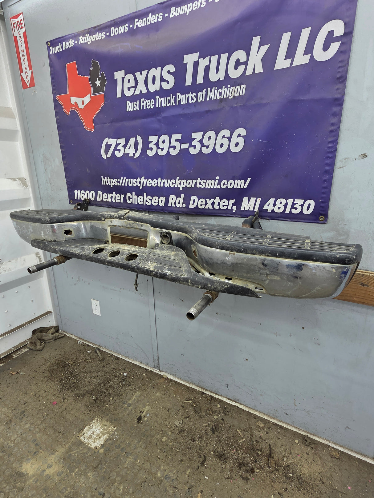 1999-2007 Chevrolet Silverado / GMC Sierra 1500 Rear Bumper
