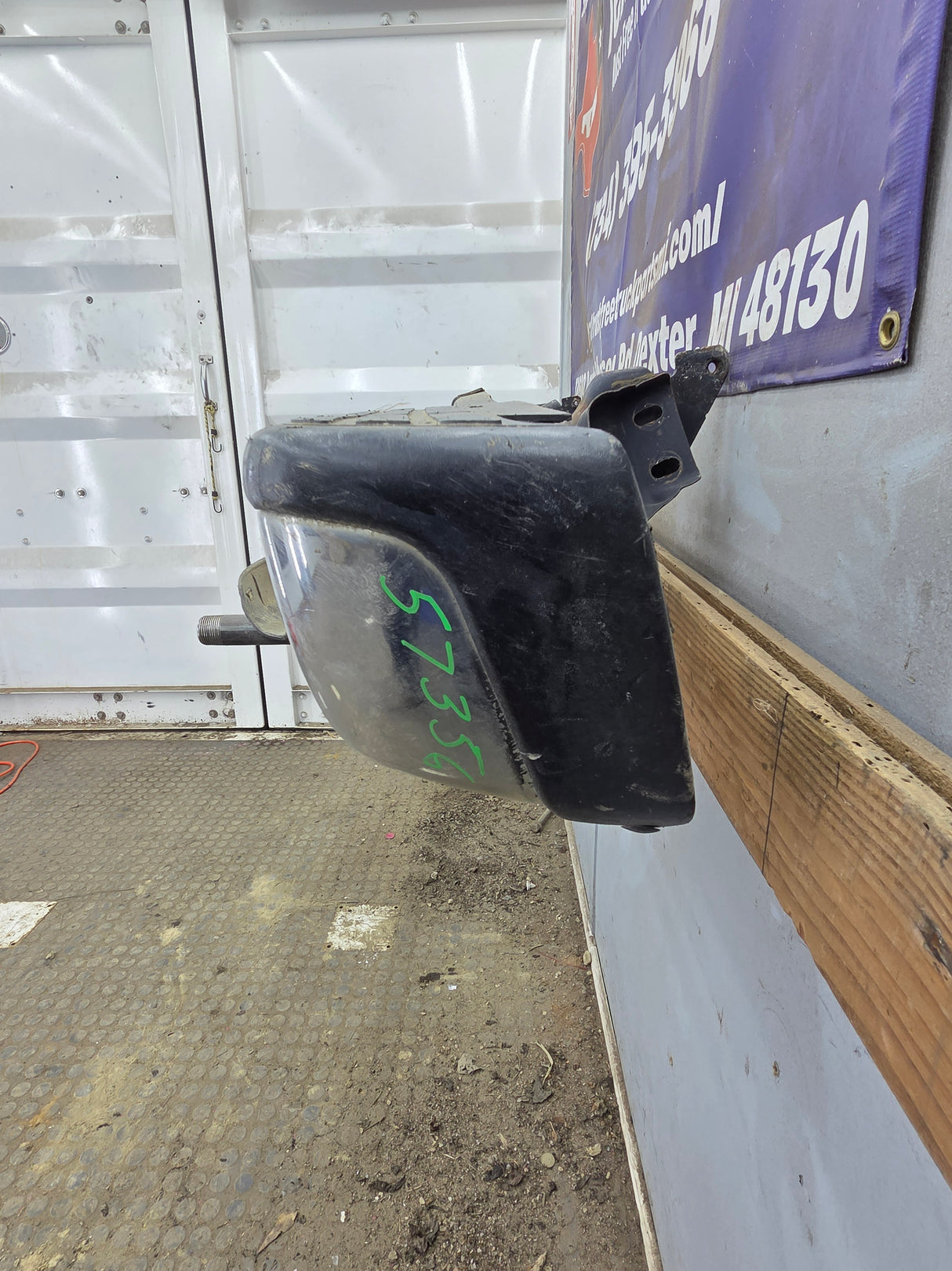 1999-2007 Chevrolet Silverado / GMC Sierra 1500 Rear Bumper