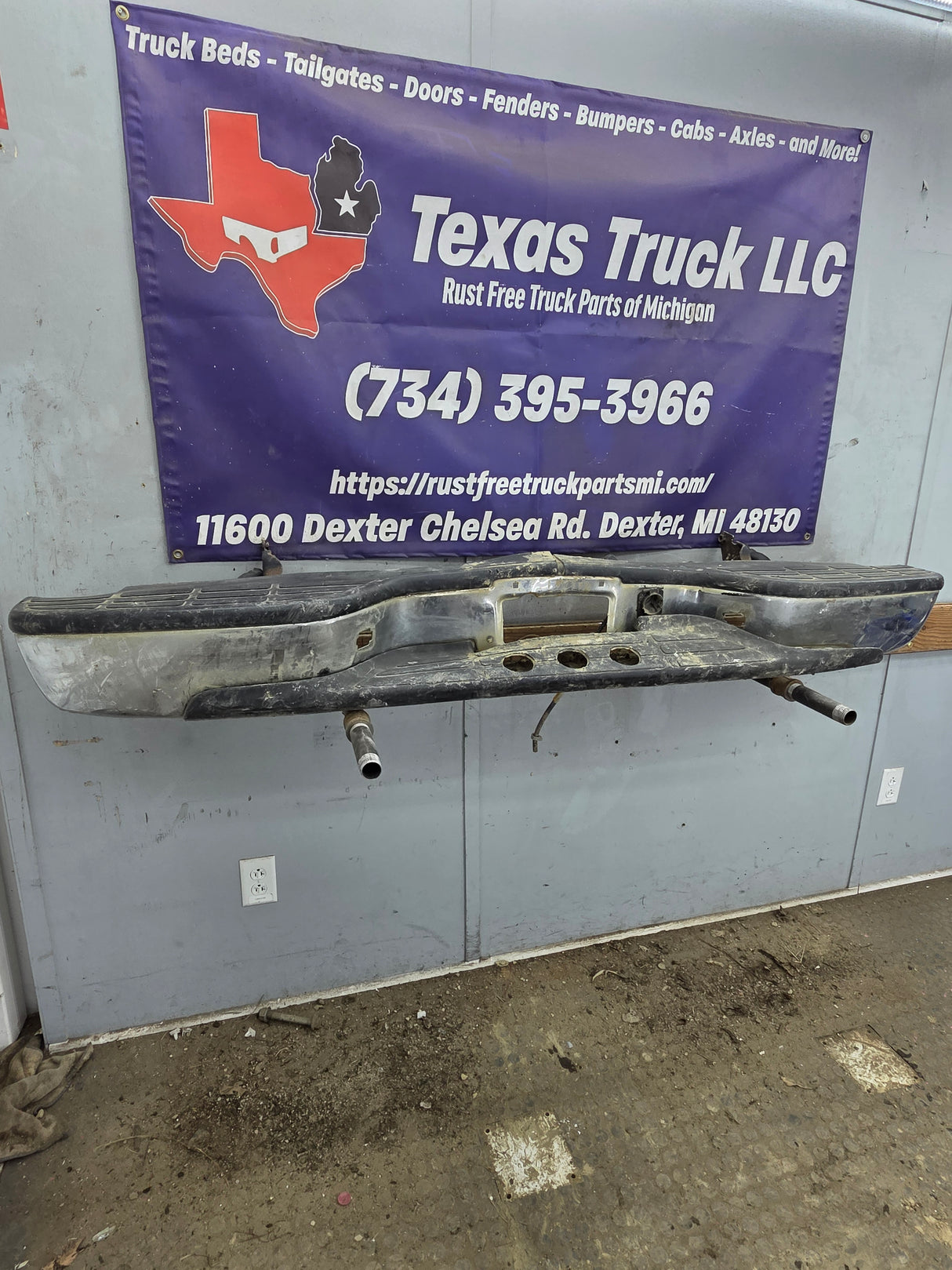 1999-2007 Chevrolet Silverado / GMC Sierra 1500 Rear Bumper