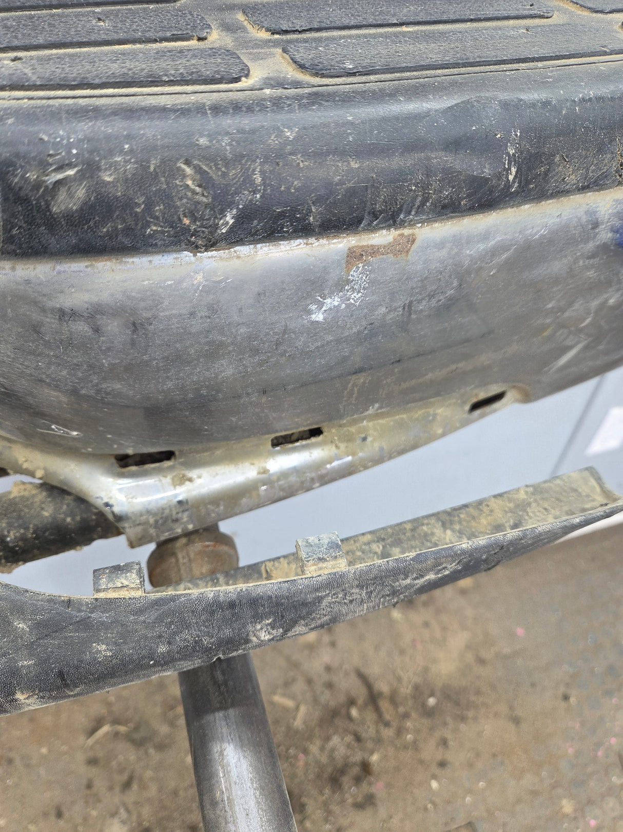 1999-2007 Chevrolet Silverado / GMC Sierra 1500 Rear Bumper