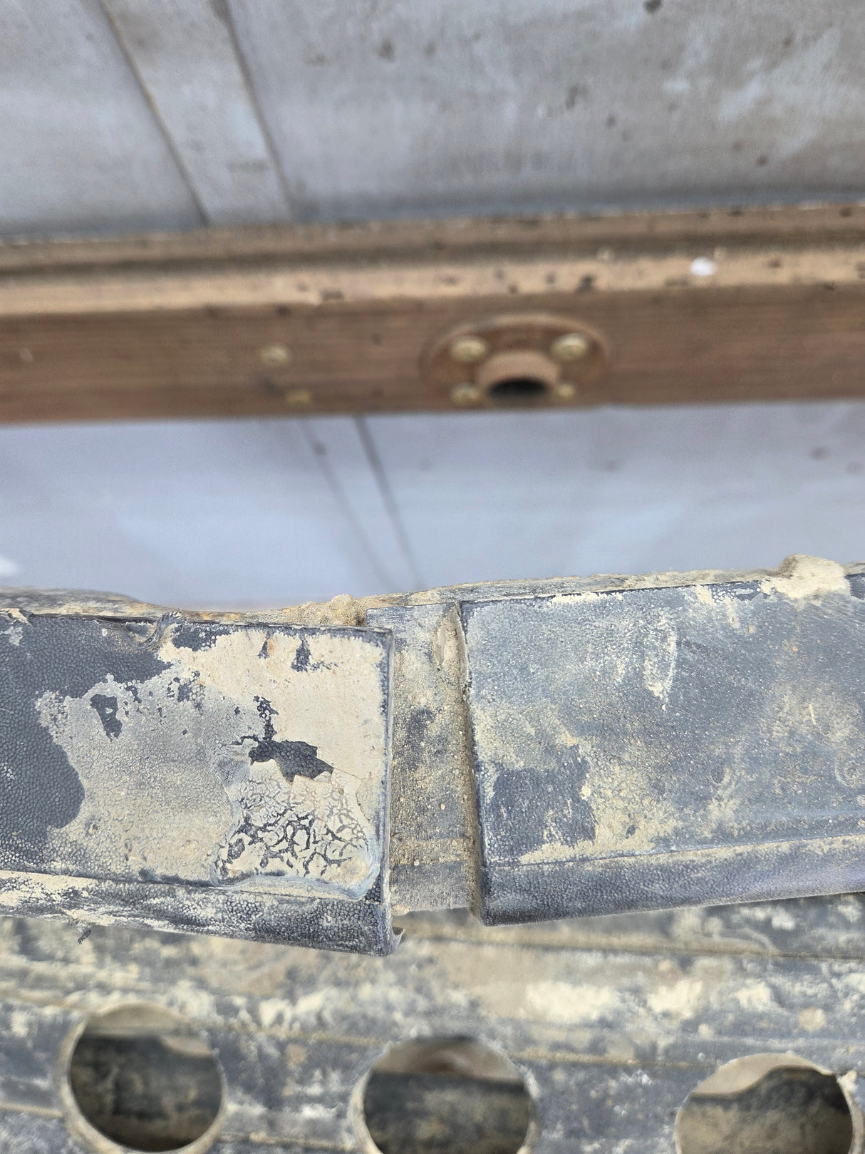 1999-2007 Chevrolet Silverado / GMC Sierra 1500 Rear Bumper